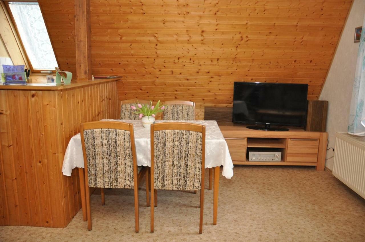 Ferienwohnung Neubert Wolkenstein Bagian luar foto