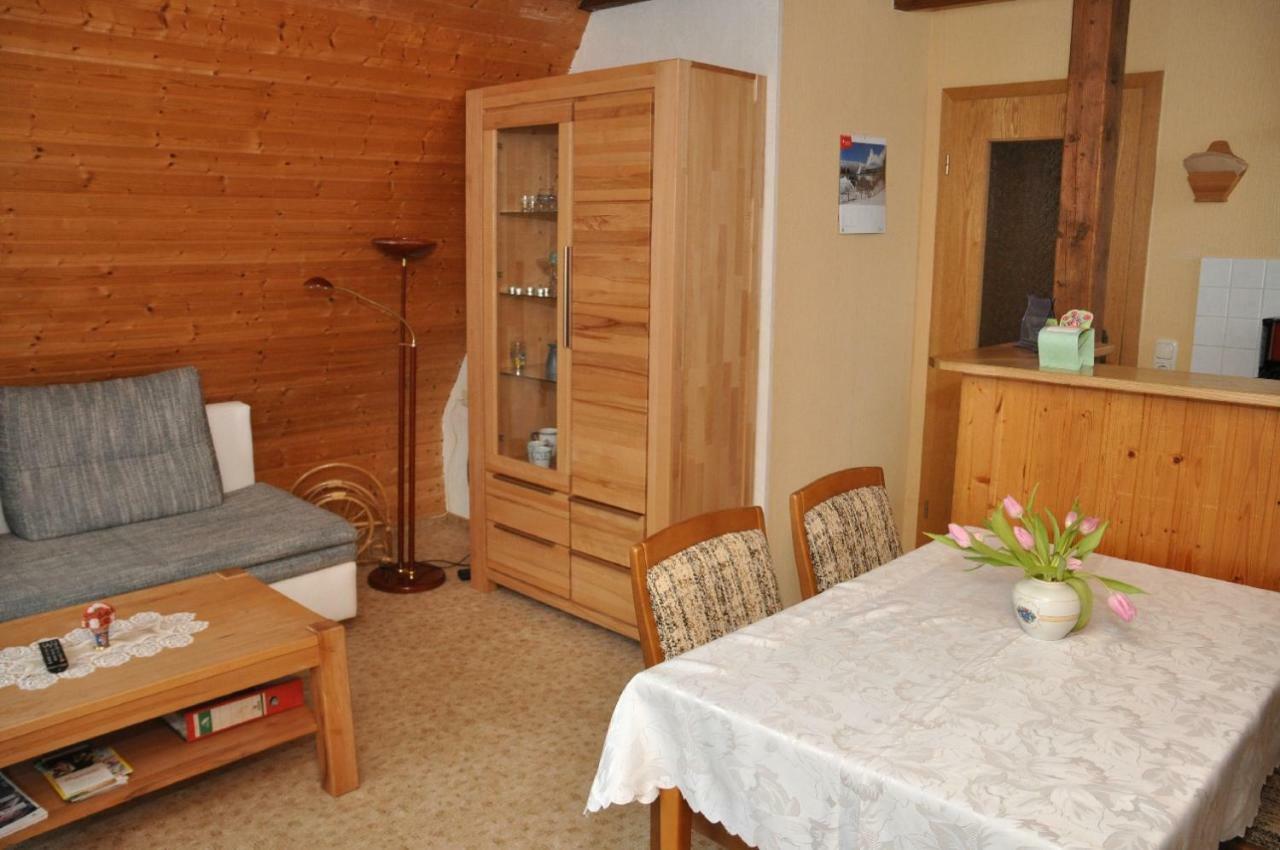 Ferienwohnung Neubert Wolkenstein Bagian luar foto