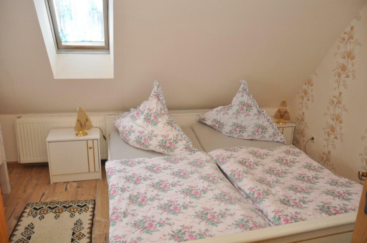 Ferienwohnung Neubert Wolkenstein Bagian luar foto